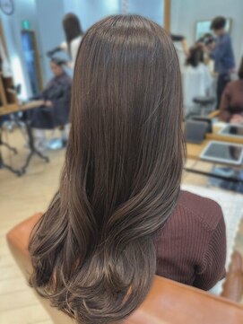 ユニ バイ マグ 長野店(Uni.by Mag) ブリーチなし透明感カラーオリーブベージュグレージュ