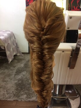 ヘアメイク プリンセス(Hair Make PRINCESS) 大人可愛いお呼ばれアレンジ