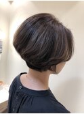 ショートボブ