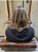 エアリーハイライト　くせ毛風　外ハネ 30代40代