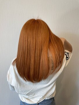 サロンド シルエット(SALON DE SILHOUETTE) オレンジカラー