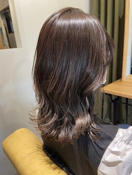 ムーン(moon) #ミディアムヘア #ショコラベージュ #ボブルフ #ベビーバング