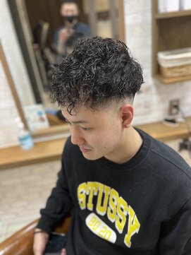 イルファ 北野田店(ehl:fa) ツイストスパイラルパーマ×フェード