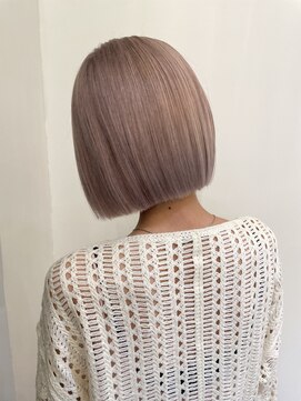 シータ(sheta) 【表参道sheta】ハイトーンボブ　ピンクベージュ