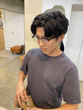 フリーラ 京都河原町三条店(freera) センターパートのニュアンスパーマ