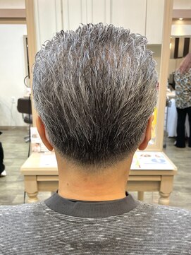 アルターリール(aL ter Rire) ダークアッシュ/韓国マッシュ/スペインカール/中村郁未