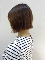 美容室 フォーリア Foglia 切りっぱなしボブ ナチュラルブラウン