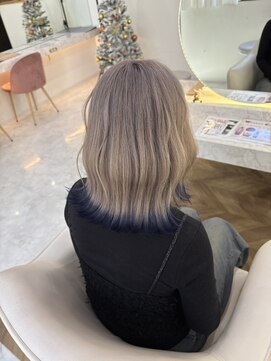 リアン 上尾店(Rien) 韓国風 レイヤーカット[ホワイトベージュライトブルー]上尾/韓国