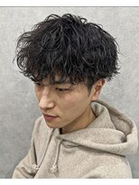 ジェイドゼロウィズアクロス(JADE -zero- with AKROS)&nbsp;波巻きスパイラルシャドウパーマ