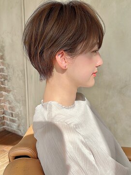 アフロート ルヴア(AFLOAT RUVUA) 似合わせ ショート ボブ 30代 40代 小顔 新宿 ひし形 前上がり