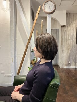 長めのショートボブ