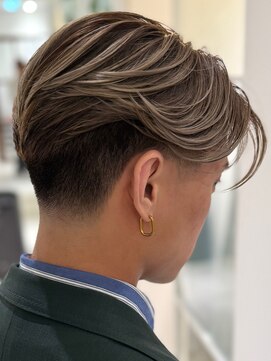 アンサー 渋谷(ANSWER) メンズバレイヤージュハイライトセンターパート