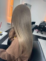 アリープアウル(ALEAP owl)&nbsp;透明感ミルクティーアッシュ/ストレート