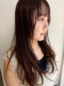 ギネス(Giness) オリーブグレーアンニュイ質感ロング