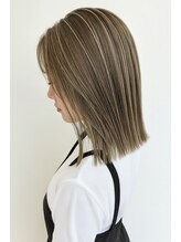 ウル(ulu)&nbsp;名東区　ハイライト　白髪ぼかし　透明感カラー　ミルクティー