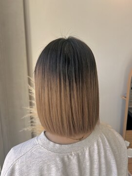 ソア(soar) ボブスタイル シャドールーツ