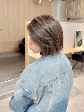 トト 船橋店(toto.) ◇ココアブラウンボルドーミディアムレイヤーウルフカット[船橋]