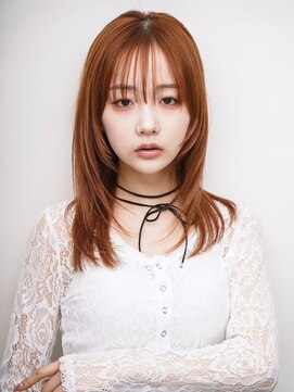 セプト 天神大名(SEPT.) ベージュカラー ハイトーンレイヤー 顔周りカット 20代