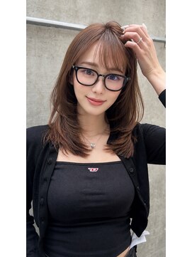 エミュ 表参道 青山(emu) ミディアムレイヤーハッシュカット表参道