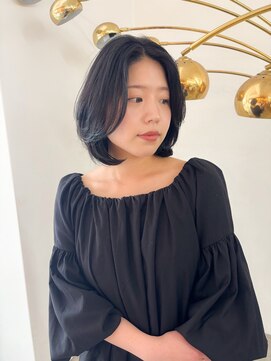 ユラギ フロム ユイマァル 倉敷(YURAGI from YUIMARL) レイヤーボブ30代40代50代白髪ぼかしニュアンスパーマグレイヘア