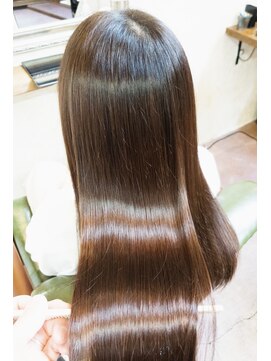 リリアン(Ririan) 【橋本】大人女子艶感MAX髪質改善トリートメント♪