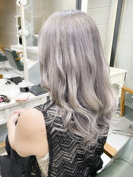 デイズ(days) ラベンダーカラー☆シアーグレージュブリーチデザインカラー