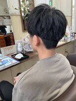 コアフィールフィス(COIFFURE fils)&nbsp;【見附　今町】似合わせカット　動きのある刈り上げマッシュ