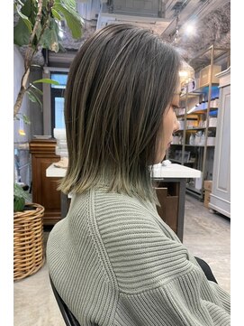 ザ デイ(THE DAY) オリーブカラー/バレイヤージュ