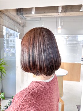 ワッカ(wacca) ボブ　丸み　質感調整　艶髪カラー