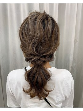 ピークヘア(PEAK HAIR) ヘアセット ☆ ローポニーヘアセット