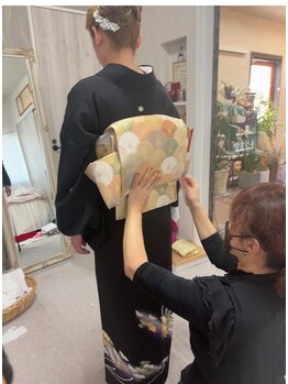 美曜日の写真/【着付けの国家資格所有】特別な日はプロにお任せ♪華やかなヘアセットと着付けで、特別な一日を◇