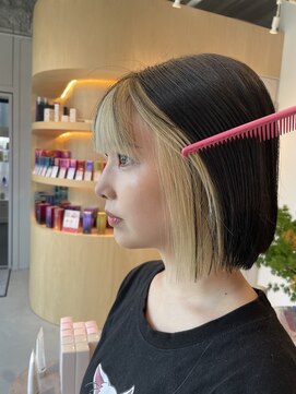 シダ(sida SAIIN) 20代30代フェイスフレーミング