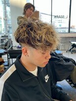 リッチブランドアンドコー(Rich Brand&Co) スペインカール ハイライトカラー メンズカット メンズパーマ