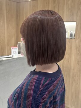 ヨキ(yoki.) ミニボブ×ピンクブラウン【髪質改善】