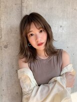 トイロ 横浜(Toiro)&nbsp;ミディアムレイヤーミディアムハイレイヤーミディアム韓国ヘア