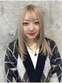 ミルクティーブロンド/ダークブルー/デジタルパーマ/町田