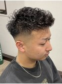 スキンフェードonパーマ　アップバング仕上げ