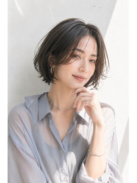 アッシュ 学芸大学店(Ash) ショートボブ/大人女性/ナチュラルグレー/白髪ぼかし/脱白髪染め