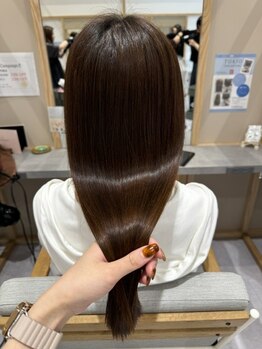 スピンヘアーフラッフィ 茨木(Spin hair fluffy)の写真/髪質改善ストレートでダメージレスに自然な美髪ストレートへ