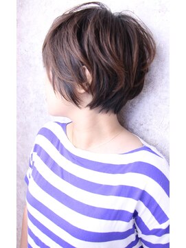 キャアリー(Caary) ショートヘア　にしたいCaaryで♪そう思うこの頃♪