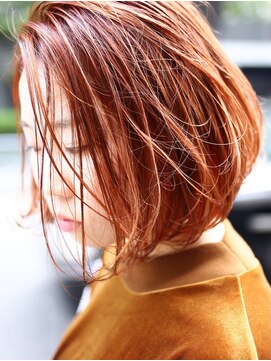 バローチェ(Barouche) 【Barouche】　前下がりボブ　ハイライト　堀江