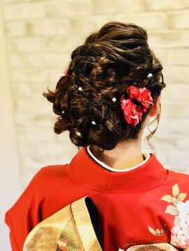 ベルスタイル(Belle style) ローウェイトアップアシメで上品に