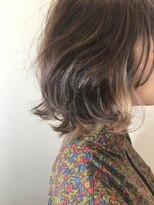 アヴァンス 深井店(AVANCE.)&nbsp;ホワイトインナーカラー×切りっぱなしボブ