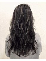 リー ルーチェ 布施(Lee Luce)&nbsp;ミルクティーベージュ×ハイライト【真栄田】