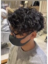 リタ(rita.) スパイラルパーマ 林 直人