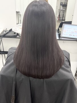 ココ 本八幡(KOKO) #黒髪#小顔#クラゲヘアー#オリーブグレー#ココアベージュ#美髪