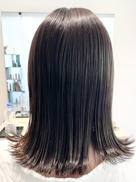 ストフ(stof) 切っぱなしボブ/くびれボブ/外ハネボブ