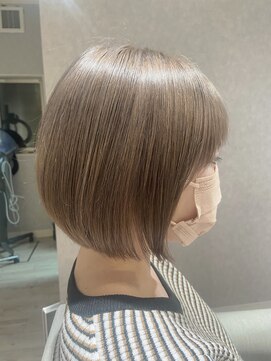 アンダーバーホワイト 金沢店(_WHITE) ミルクティーグレージュ♪