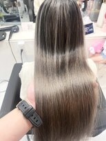 マーシュ 梅田(marshu)&nbsp;【marshu梅田】アンブレラカラー×バレイヤージュ