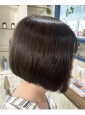 【大人女性小顔ヘア◎】前下がりボブ+オージュアトリートメント